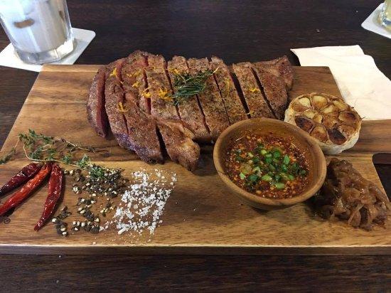 Avalon Gourmet